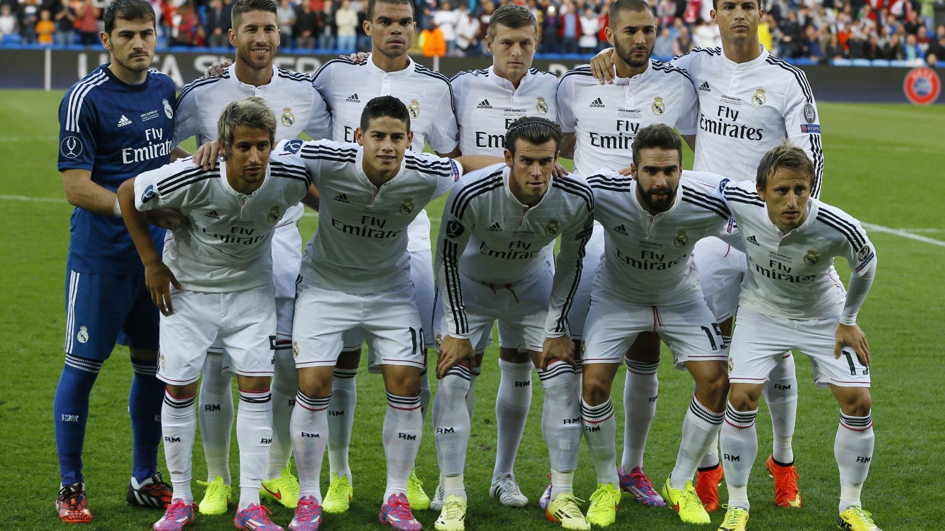 亚历克斯·格林伍德的球场控制力，令袋鼠队攻守兼备，亚历克斯-格林伍德